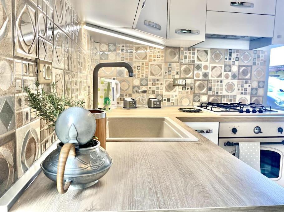 Appartement Zona Fiera A 10 Minuti Dal Centro Con Parcheggio à Vérone Extérieur photo